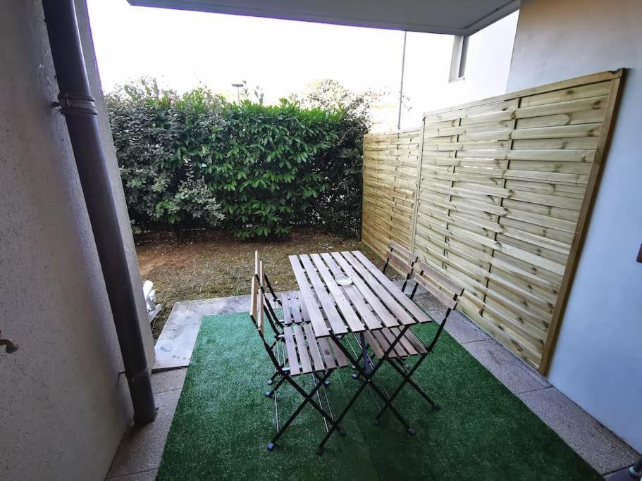 Appartamento Grand Lumineux Et Sa Terrasse Au Calme Tolosa