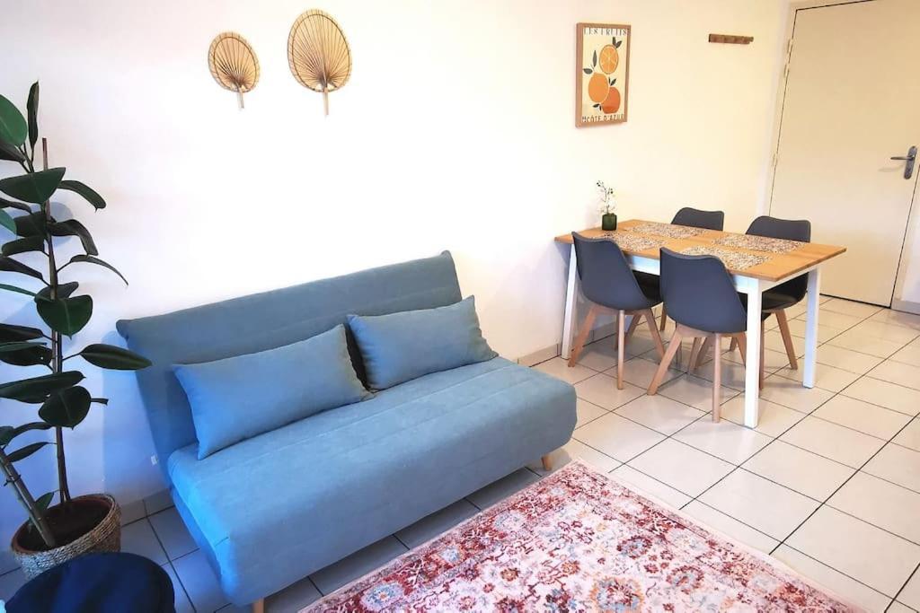Grand Lumineux Et Sa Terrasse Au Calme Appartamento